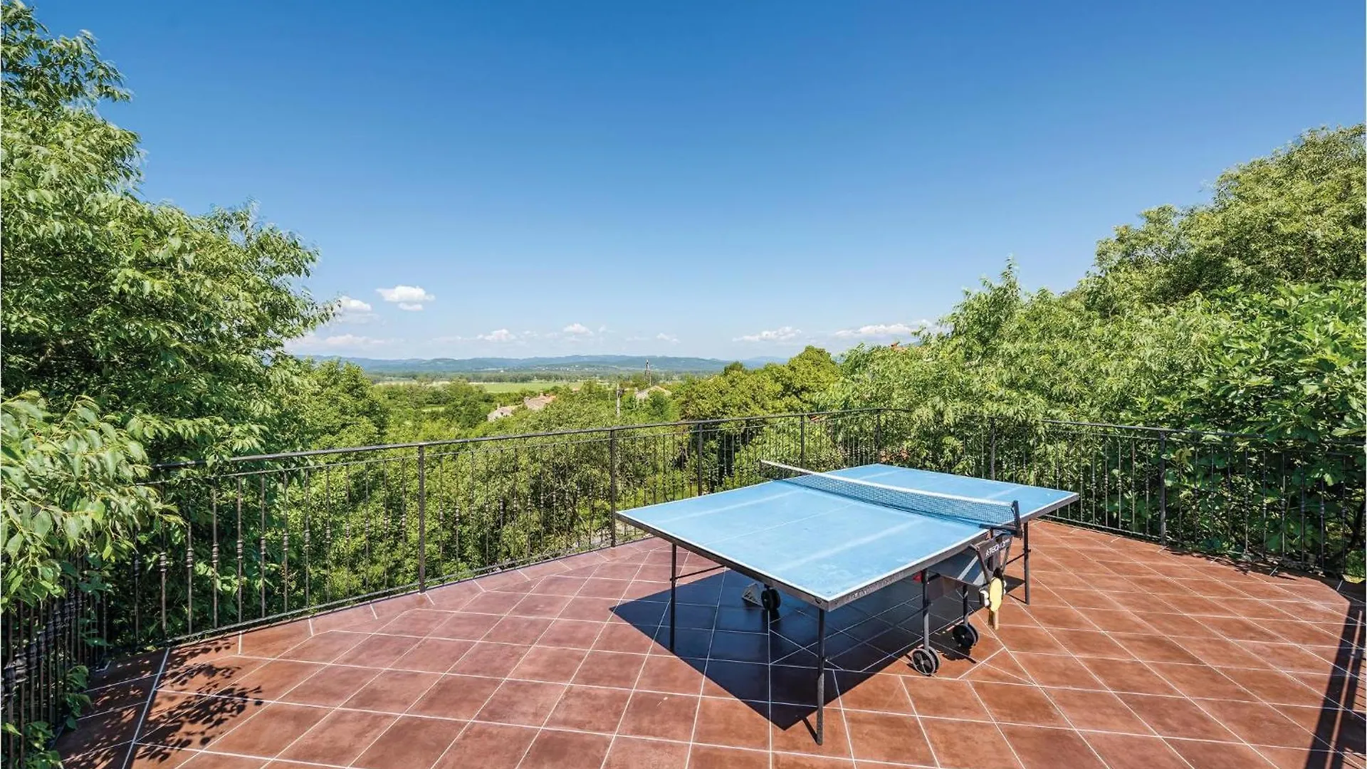 Lovely Home In Kozljak With Wifi